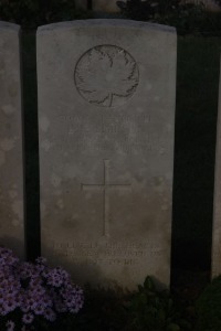 Aubigny Communal Cemetery Extension - Simpson, Donald Ernest